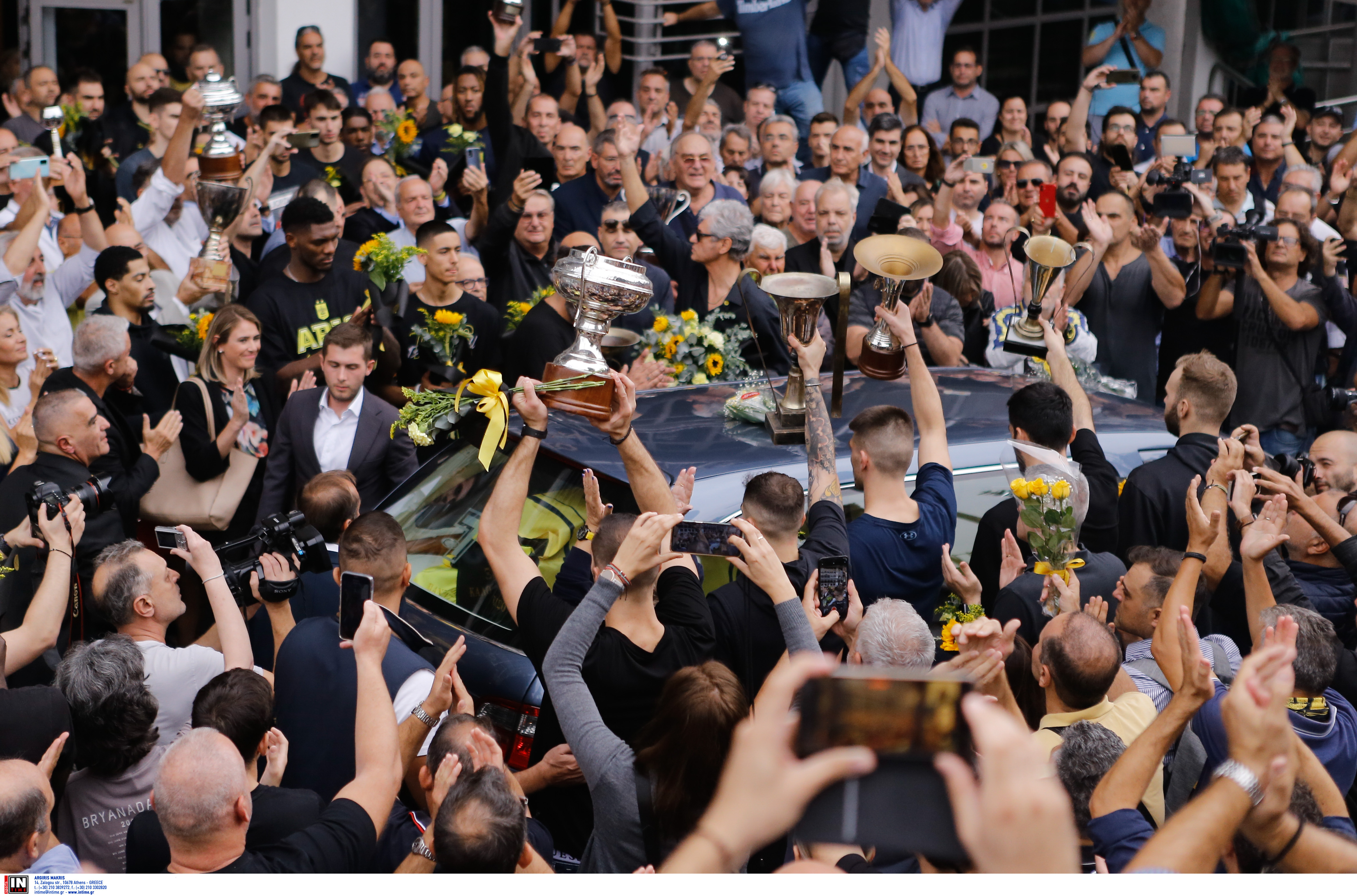 Θεσσαλονίκη: Το τελευταίο «αντίο» στον Γιάννη Ιωαννίδη-1