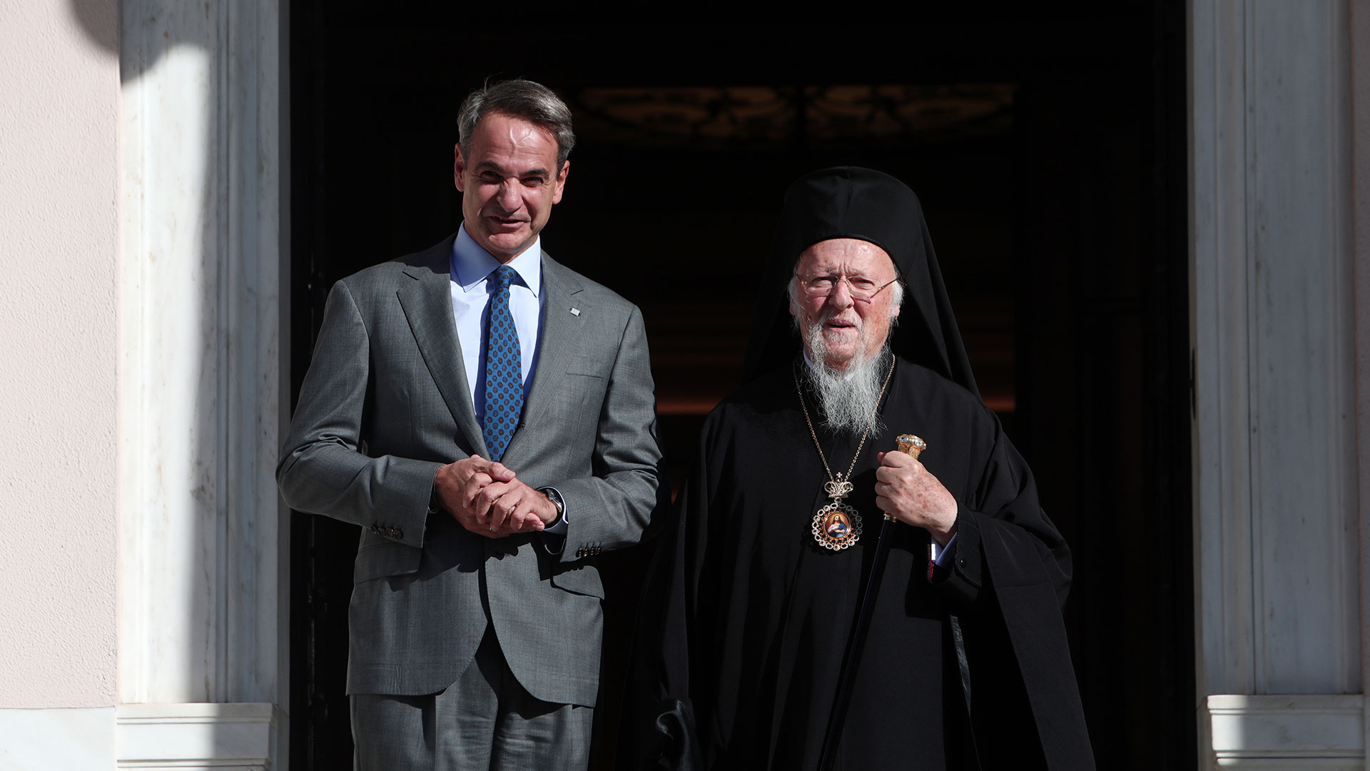 Συνάντηση Μητσοτάκη με τον Οικουμενικό Πατριάρχη Βαρθολομαίο-1