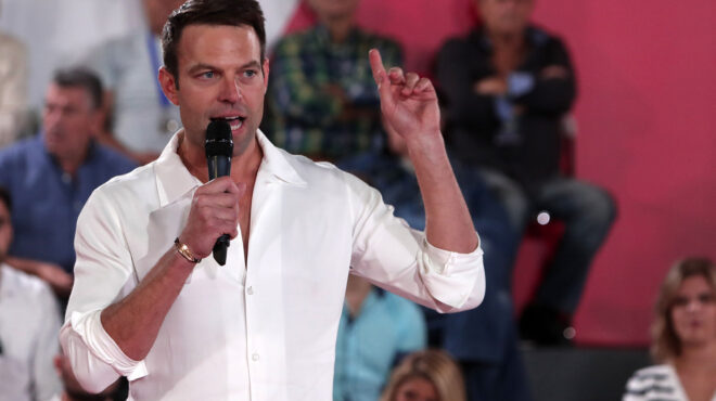 συριζα-επικοινωνία-κασσελάκη-με-δούκ-562673899