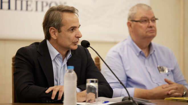 θεωρείο-τσοπάνης-με-μηνύματα-562686193