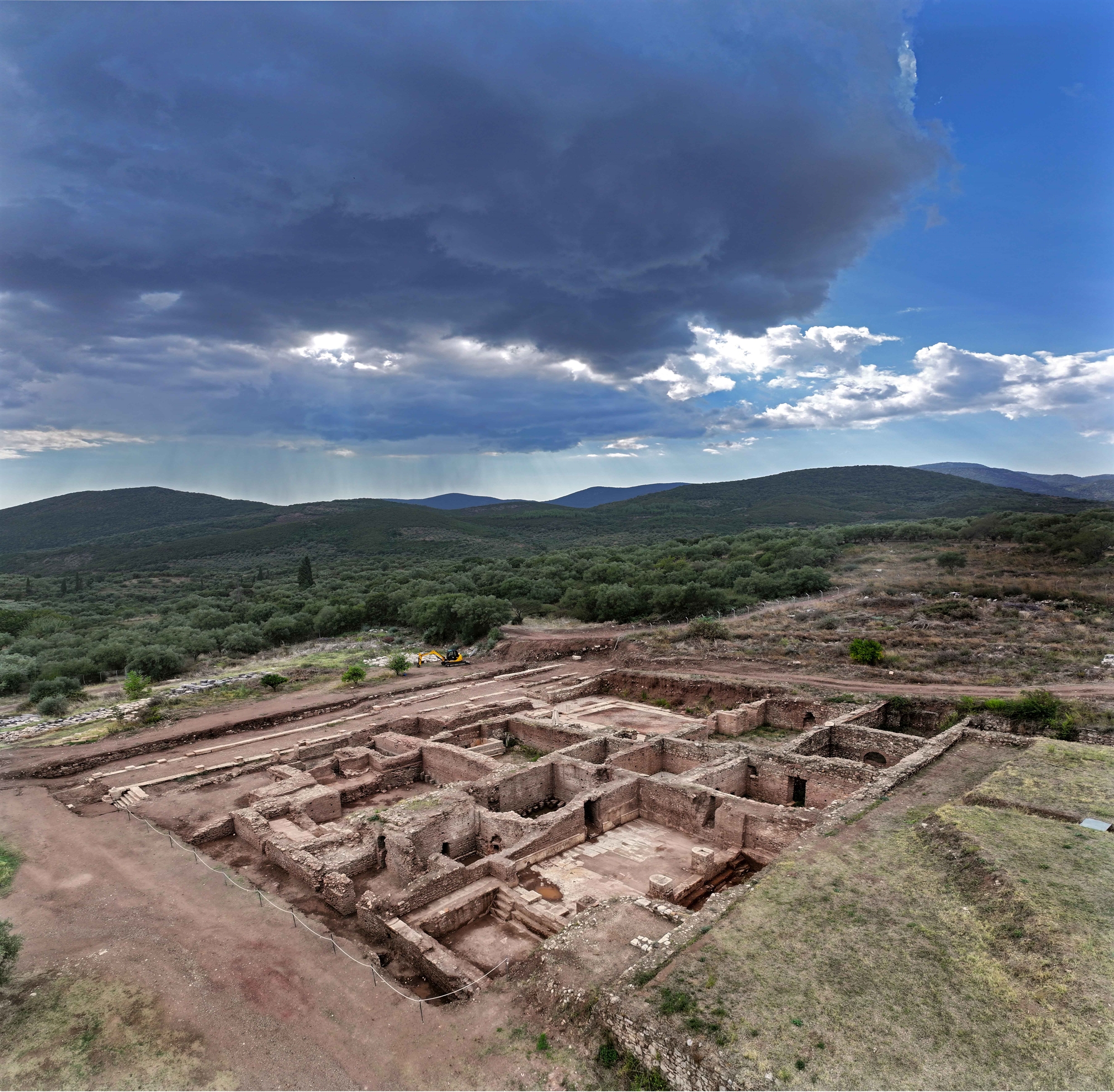 Πέτρος Θέμελης: Ο γενναιόδωρος ανασκαφέας-2