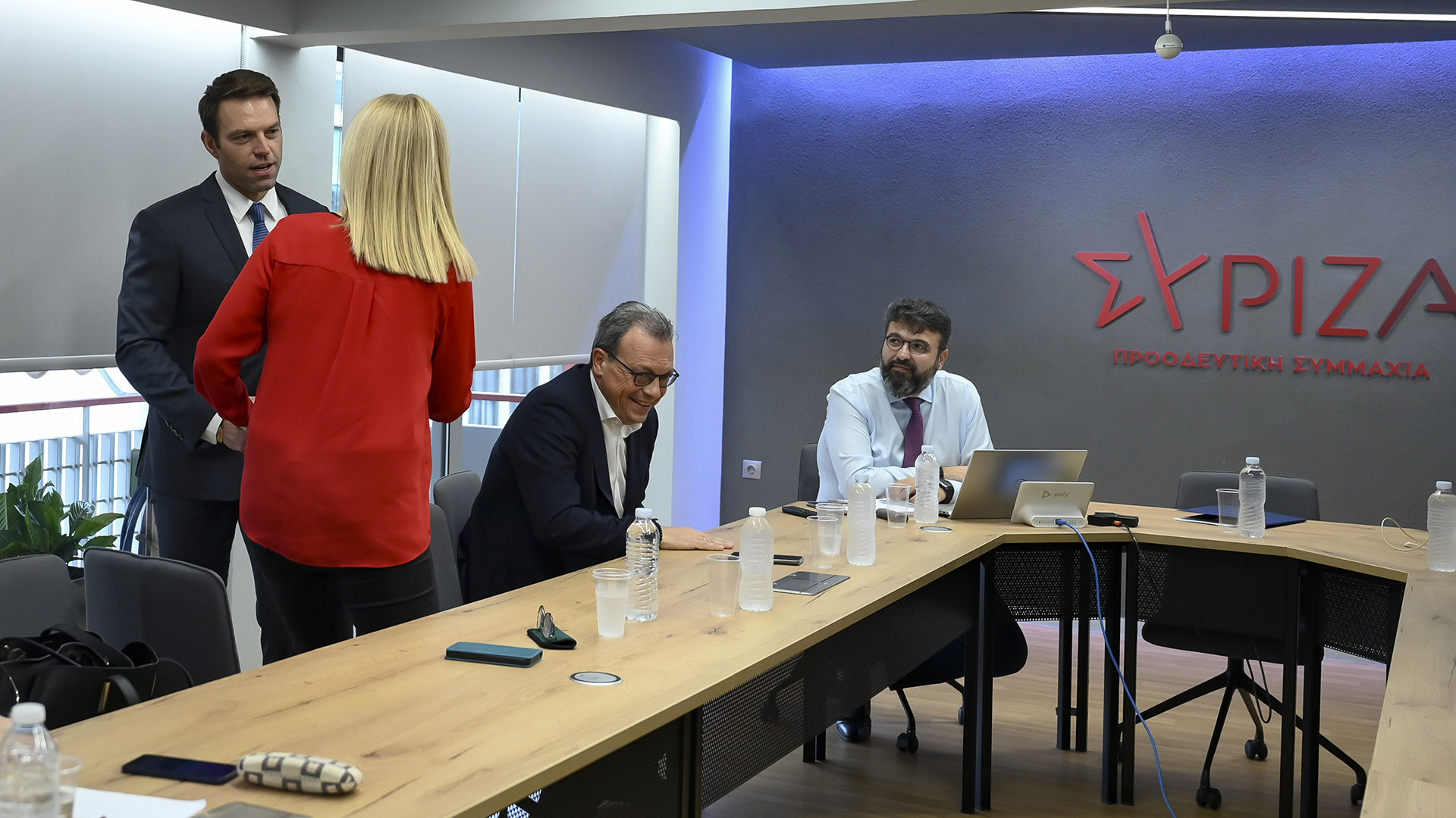 ΣΥΡΙΖΑ: Ολοκληρώθηκε η συνεδρίαση του Εκτελεστικού Γραφείου – Οι πρώτες εικόνες-4