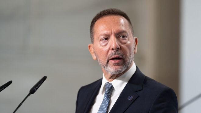 στουρνάρας-προτεραιότητα-στην-καταπ-562701961