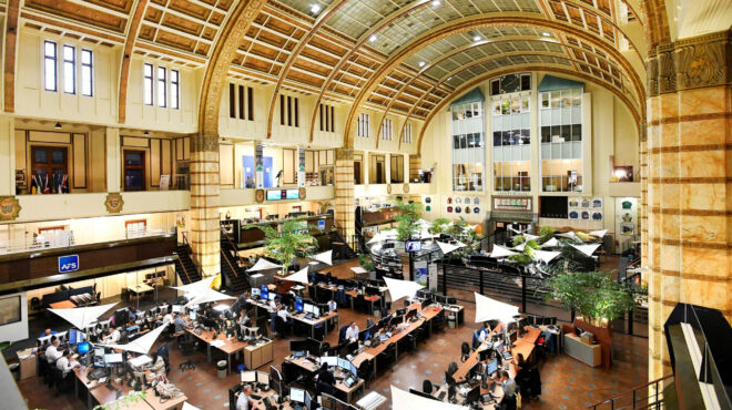 προ-των-πυλών-η-εισαγωγή-cvc-στο-χρηματισ-562678636