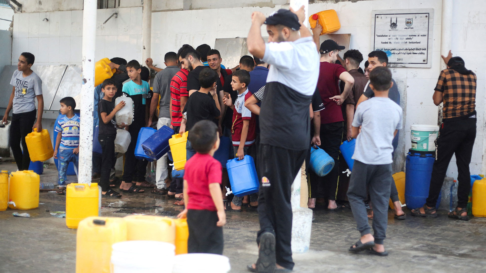 Ετοιμο το Ισραήλ για χερσαία επέμβαση – Η Χαμάς εμποδίζει την εκκένωση της Γάζας-3