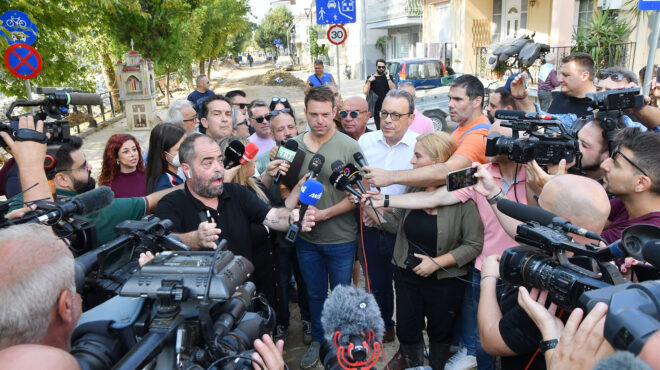 συριζα-στάση-αναμονής-από-την-ομπρέλ-562649701