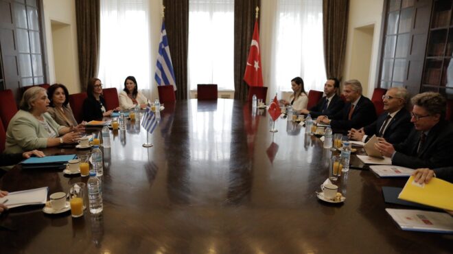 στο-ράφι-τα-δύσκολα-με-τουρκία-562677931