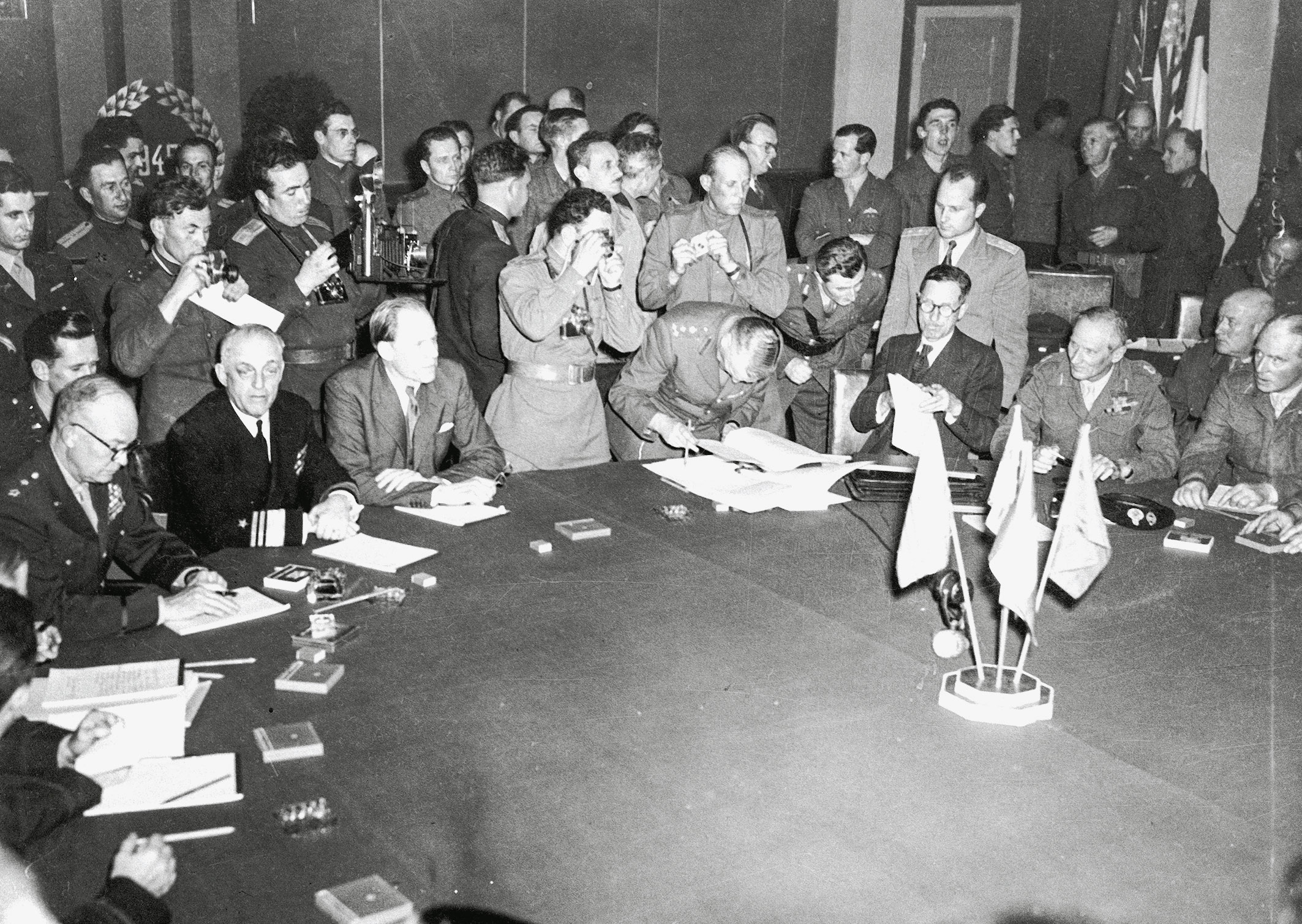 Πώς δεν έγινεν Τρίτος Πόλεμος – Λούσιους Κλέι-11