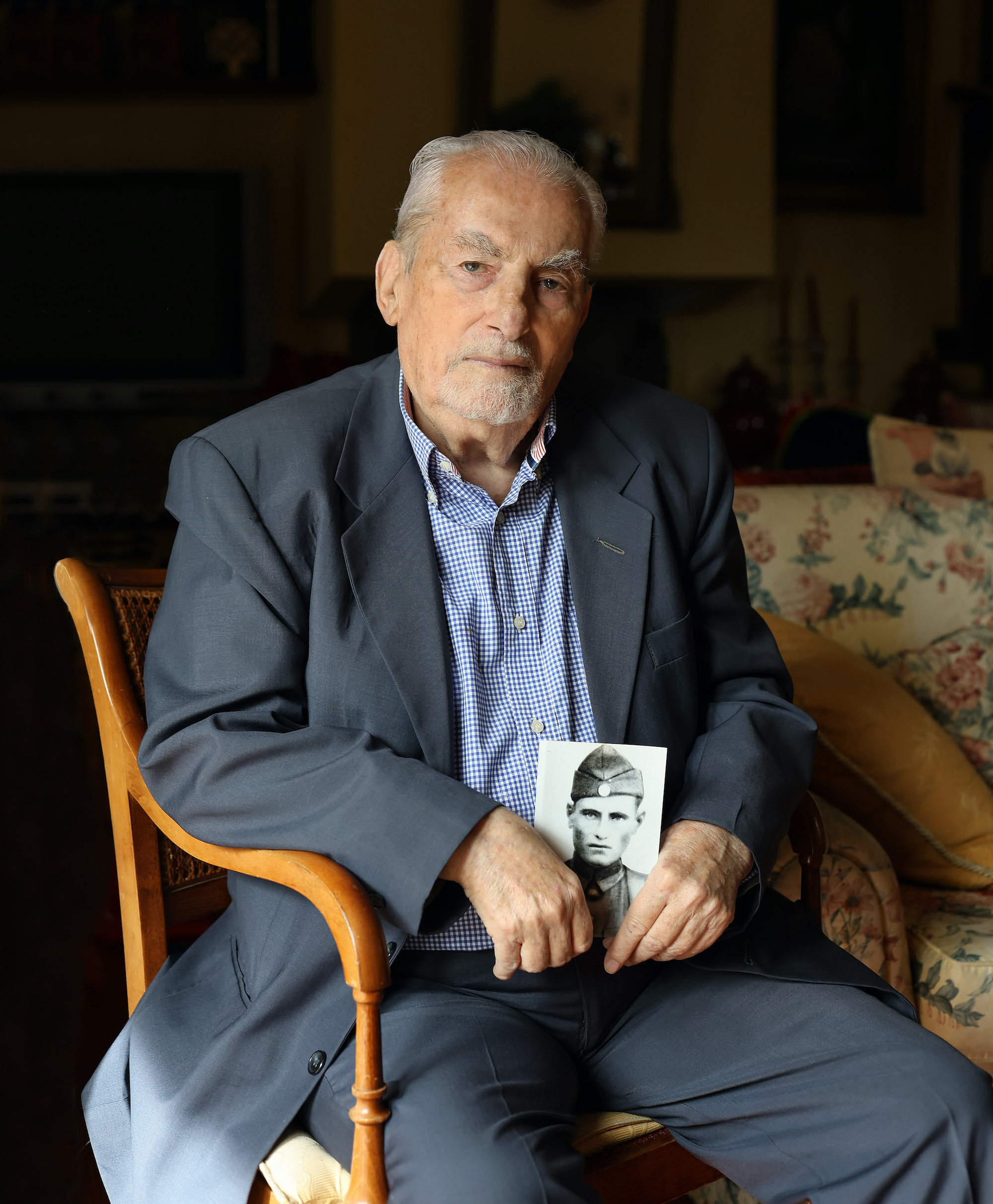 Από τα οστά πήρα για πρώτη φορά το χάδι του παππού μου-1