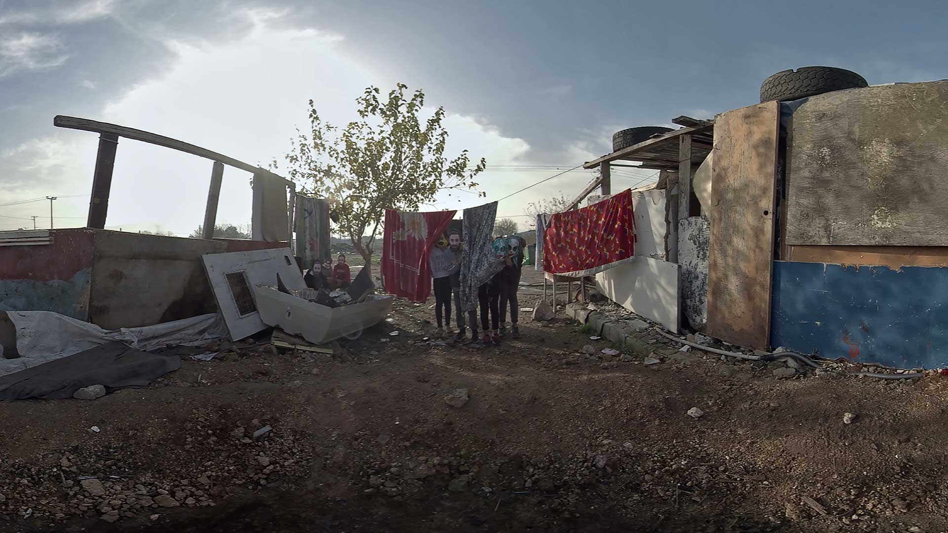 Τι σχέση έχει ο Οιδίποδας με τους Ρομά και την εικονική πραγματικότητα-1