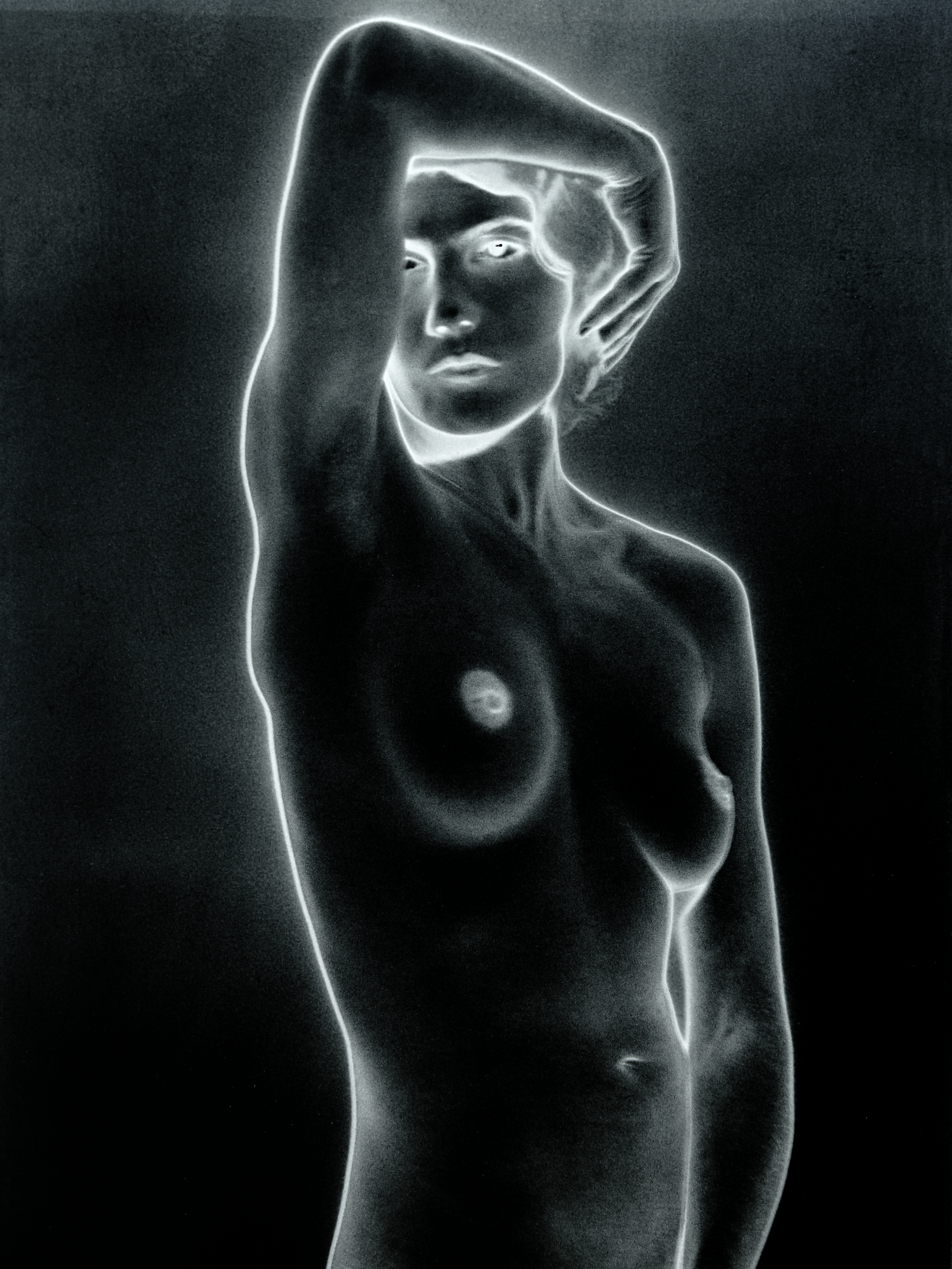 Τα γυμνά σώματα του Μεσοπολέμου μέσα από τη μοναδική ματιά του Μαν Ρέι-1