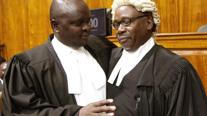 eπιδημία-ψευτοδικηγόρων-στην-κένυα-562679611