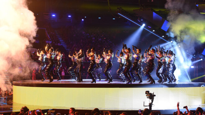 ο-συναγερμός-νίκησε-τα-mtv-awards-ακυρώνετ-562682098