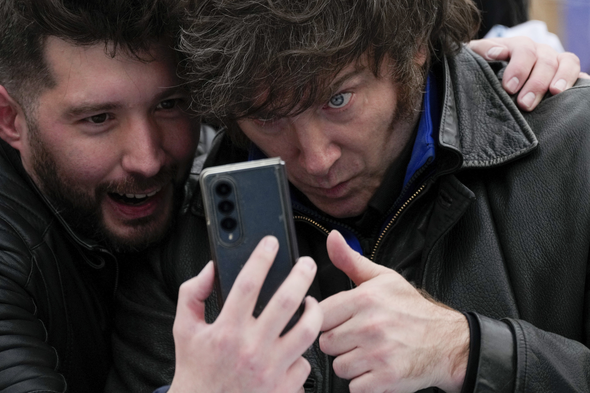 Εκλογές την Κυριακή στην Αργεντινή: Ενας «εμπρηστής της πολιτικής» φαβορί για την προεδρία-1