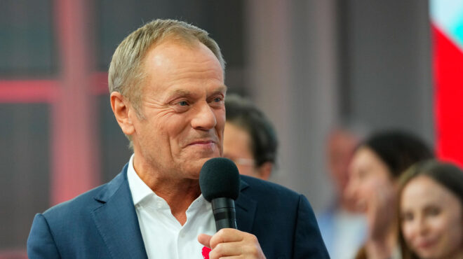 πολωνία-το-exit-poll-δείχνει-νίκη-ντόναλντ-562673869