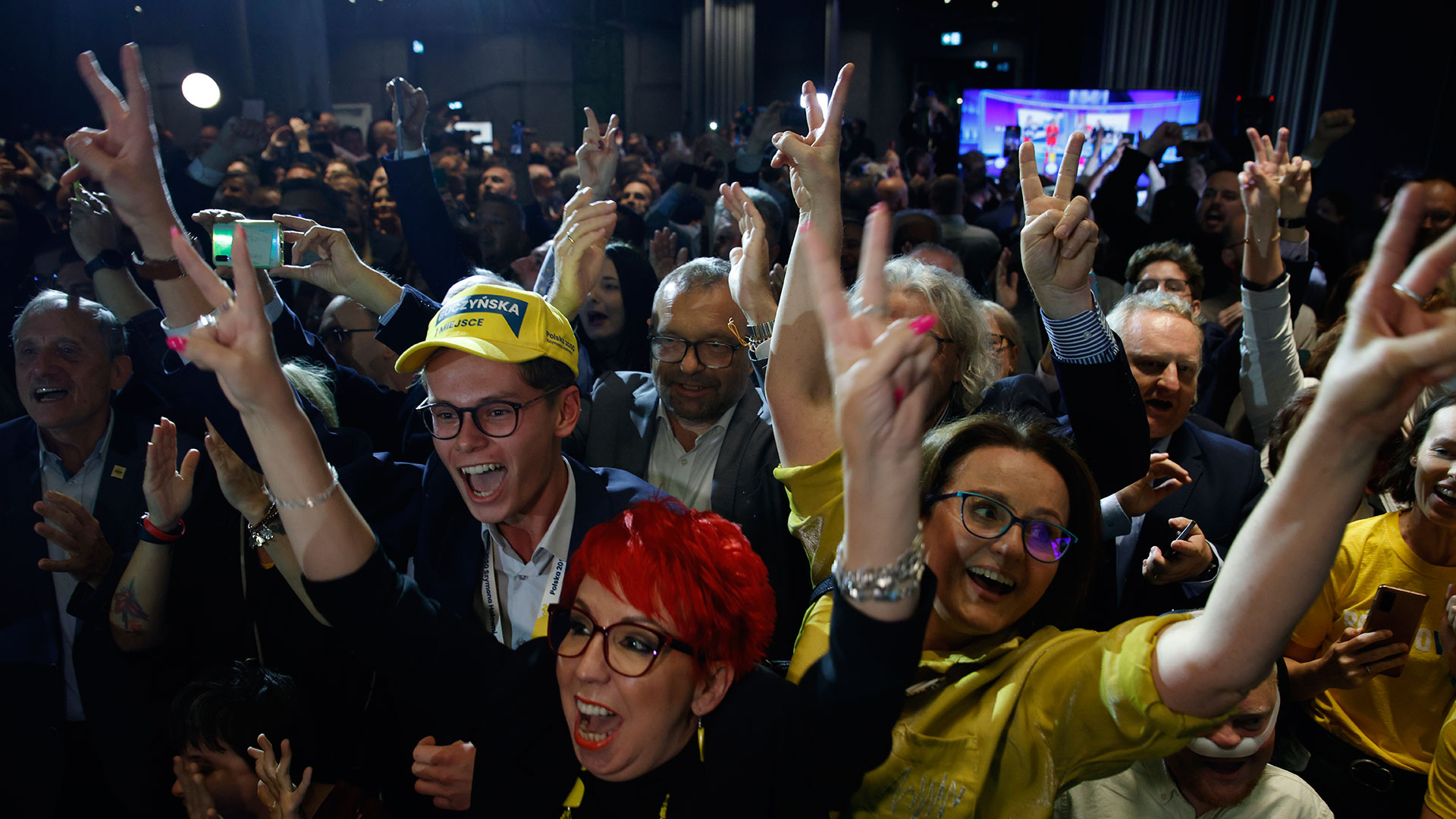 Πολωνία: Το exit poll «δείχνει» νίκη Ντόναλντ Τουσκ-2