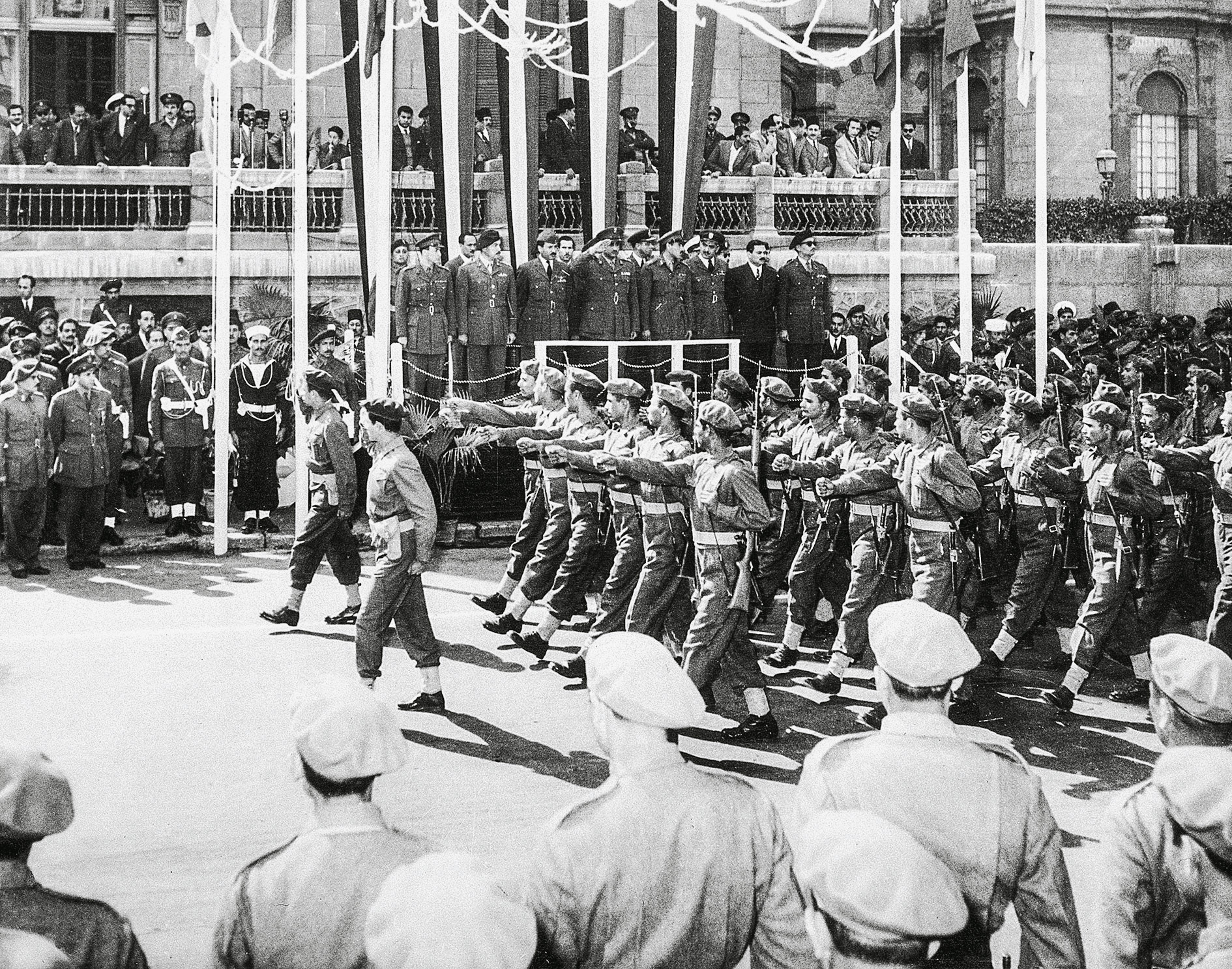 Σουέζ 1956: Σύννεφα πολέμου – Η κρίσις δια την διώρυγα-7