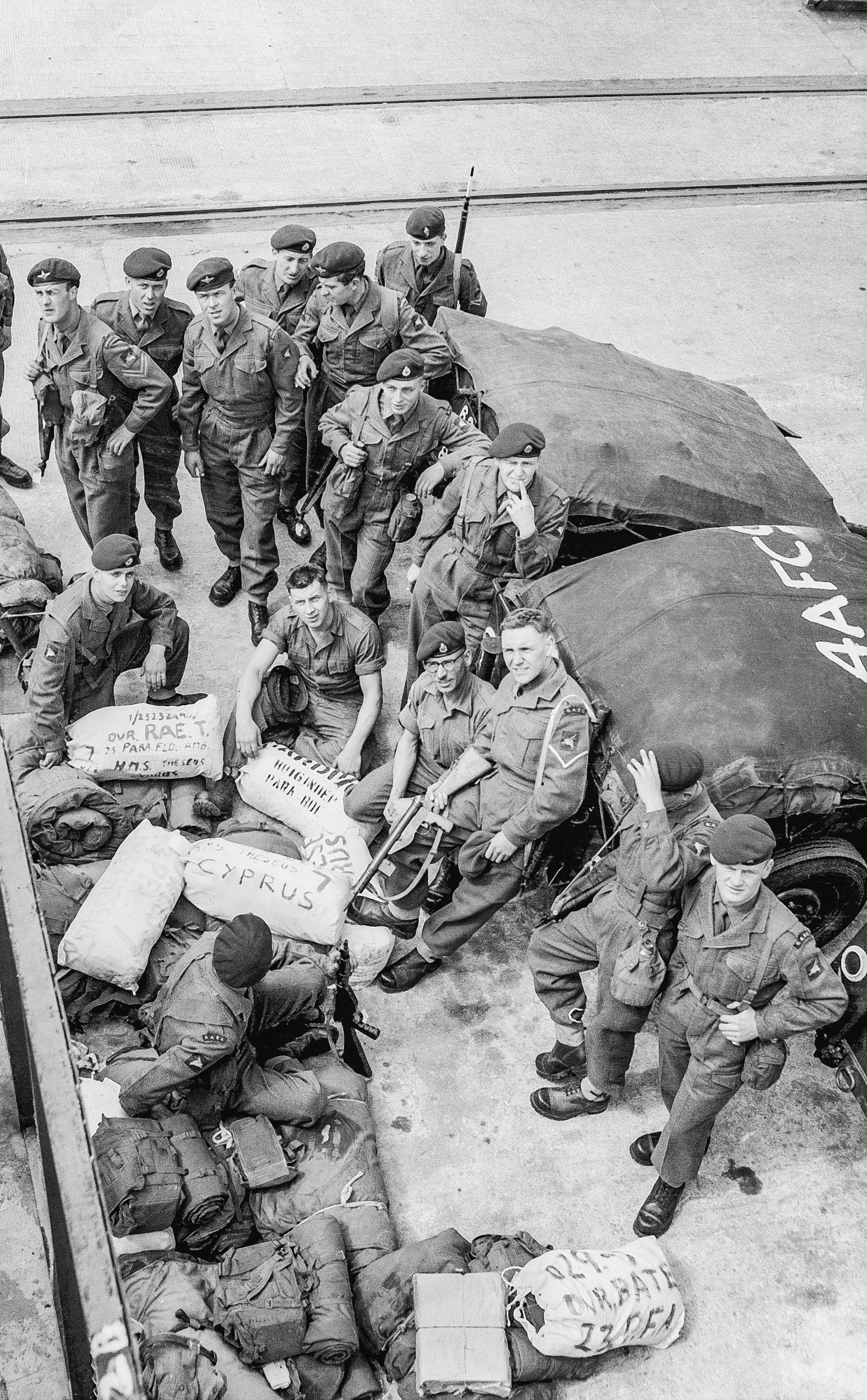 Σουέζ 1956: Σύννεφα πολέμου – Η κρίσις δια την διώρυγα-27