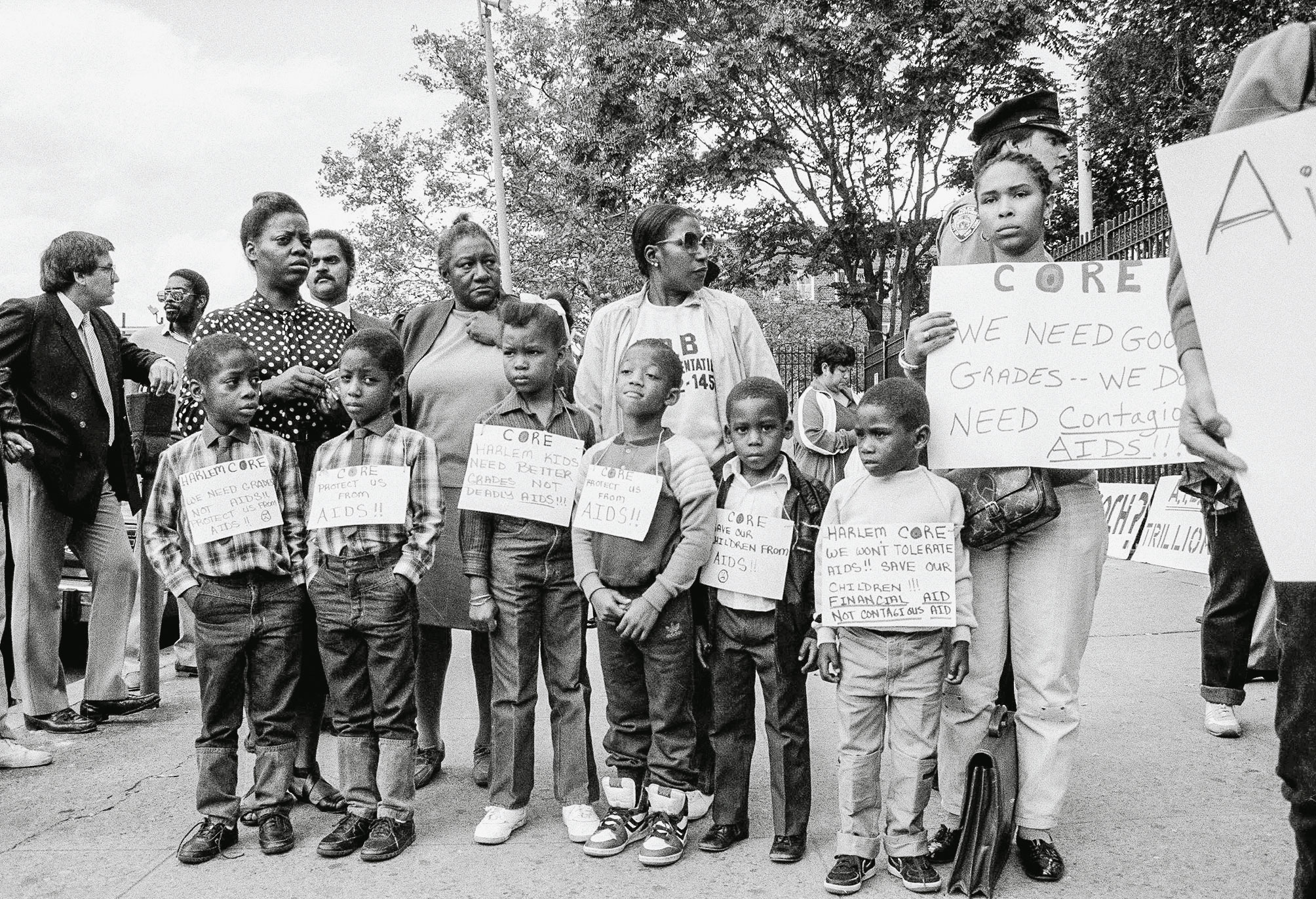Η μυστηριώδης νόσος του AIDS – Από το στίγμα στην ενημέρωση-21