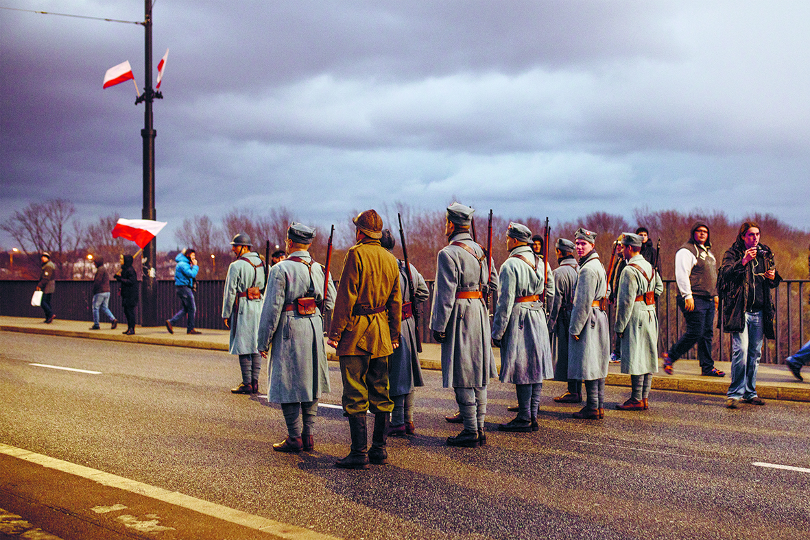 Ο λαϊκισμός γυμνός σε «γκρο πλαν»-4