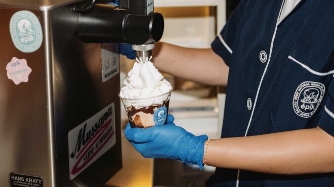 κρουασάν-προφιτερόλ-ή-μιλφέιγ-ολα-μπο-562657087