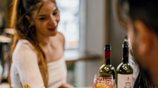 πού-πάμε-για-απεριτίβο-μετά-το-γραφείο-562667935