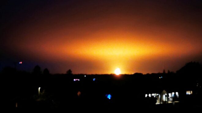 βρετανία-πυρκαγιά-από-κεραυνό-έκανε-τ-562649743