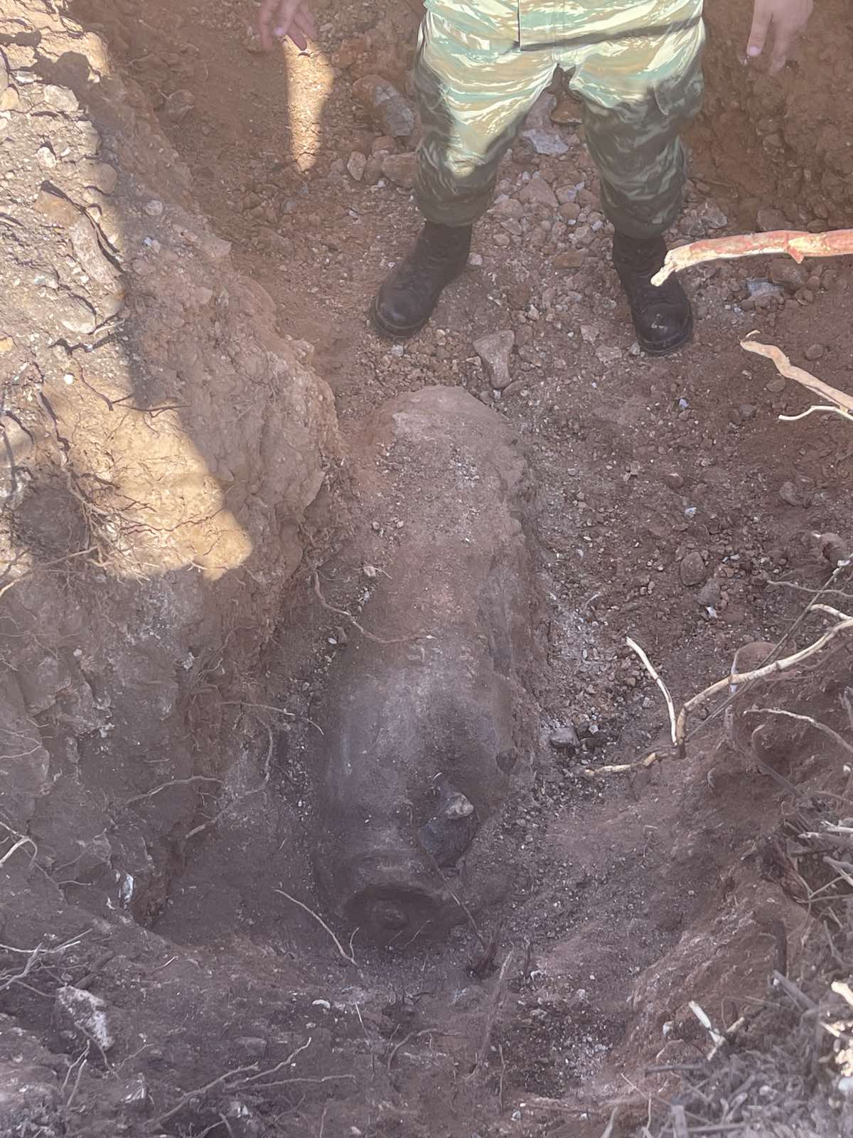 «Ολες οι θαμμένες βόμβες μπορούν να γίνουν εν δυνάμει επικίνδυνες»-4