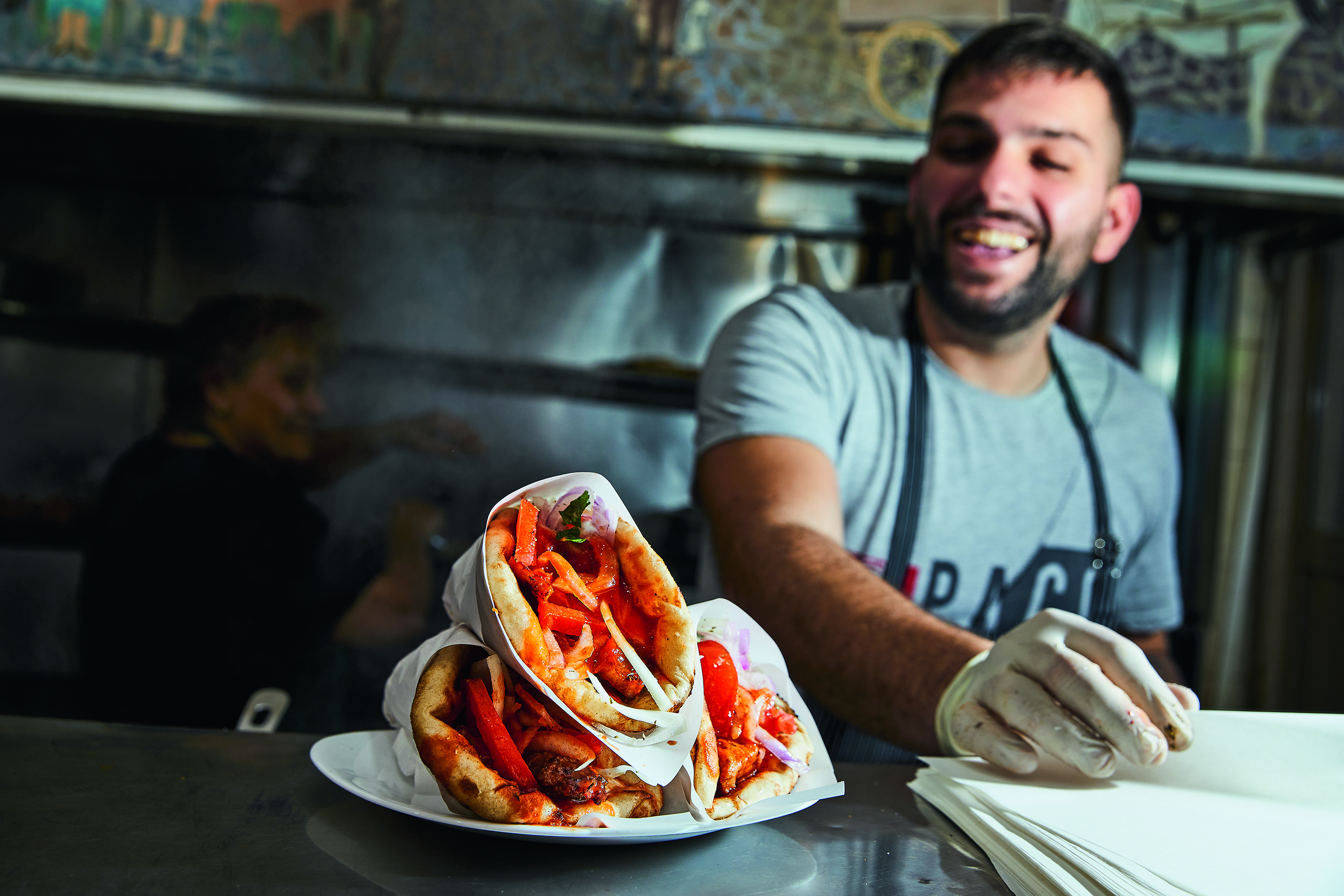 Στη Νίκαια για πολίτικη μπουγάτσα, καβουράκια και άπαιχτα τυλιχτά-9