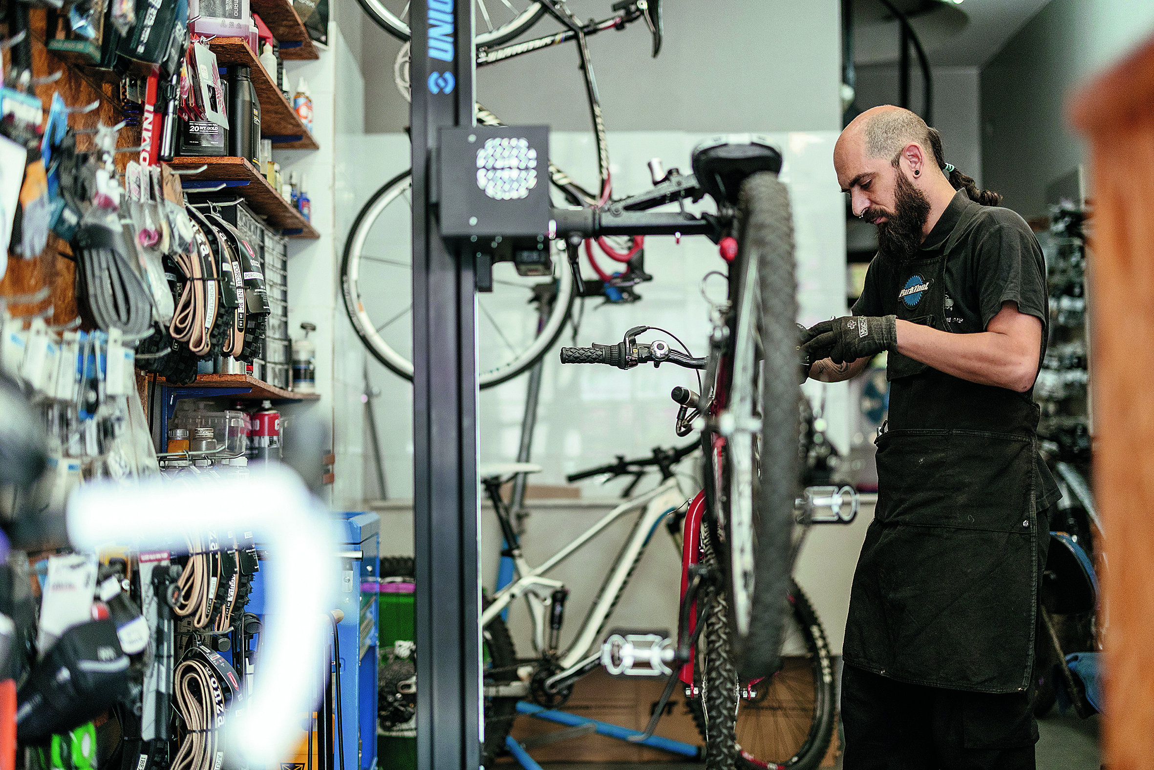 Στην Καισαριανή οι άνθρωποι λένε ακόμα «καλημέρα» απ’ το παράθυρο-13