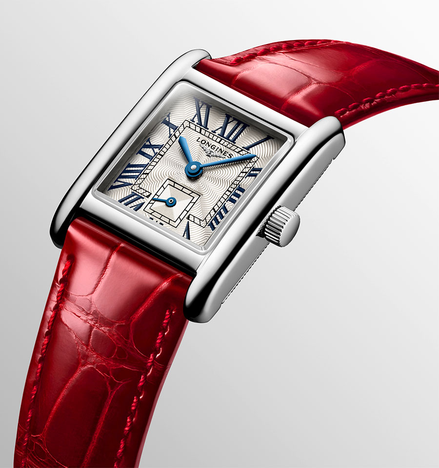 Ο χρόνος κυλάει γλυκά με τα Mini DolceVita της Longines-1