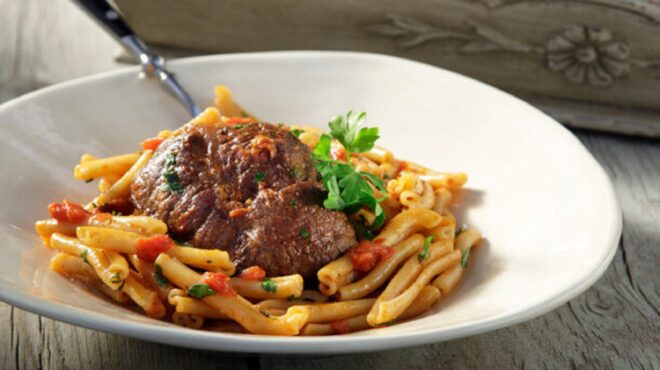 δεκαέξι-μοναδικές-συνταγές-για-μοσχά-562673359