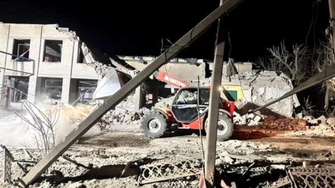 ουκρανία-δύο-νεκροί-από-πυραυλική-επί-562680721