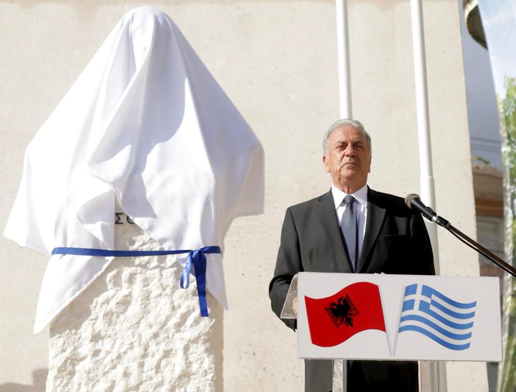 Πραγματοποιήθηκαν τα αποκαλυπτήρια προτομής του Κων. Μητσοτάκη στη Δερβιτσάνη-2