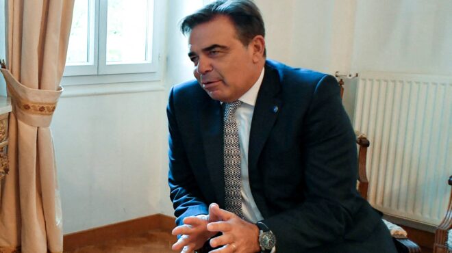 μ-σχοινάς-ανεπαρκές-το-πλαίσιο-της-ε-ε-562680976