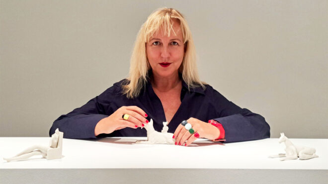 πορσελάνινη-σεξουαλικότητα-και-αυτο-562659469