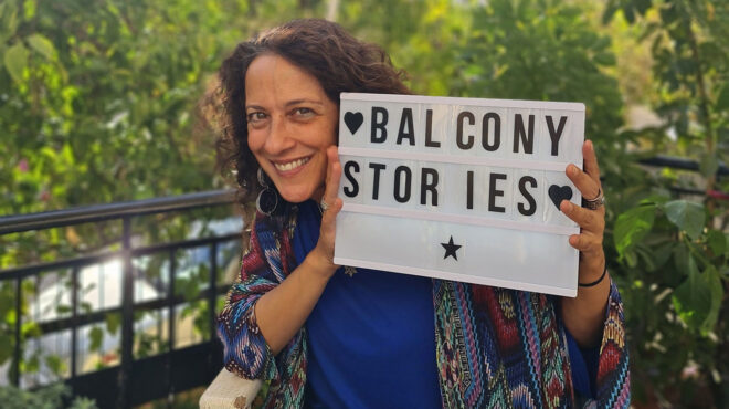 γυναικείες-εξομολογήσεις-στα-μπαλκό-562665877