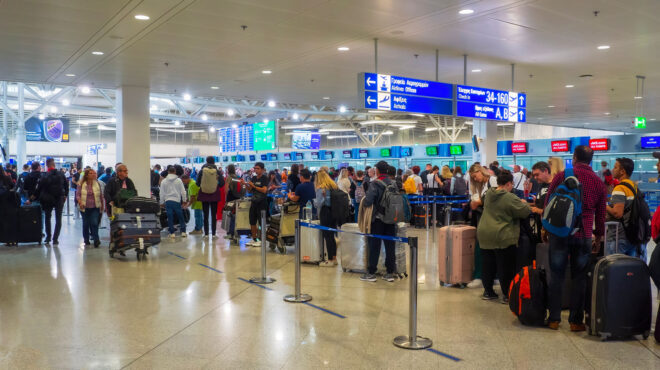 ουρές-και-καθυστερήσεις-στο-ελ-βενιζ-562694605