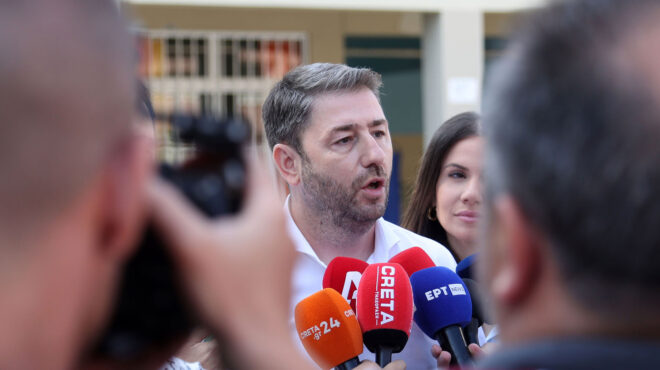 αναζητεί-δούκες-για-να-προσπεράσει-562678528