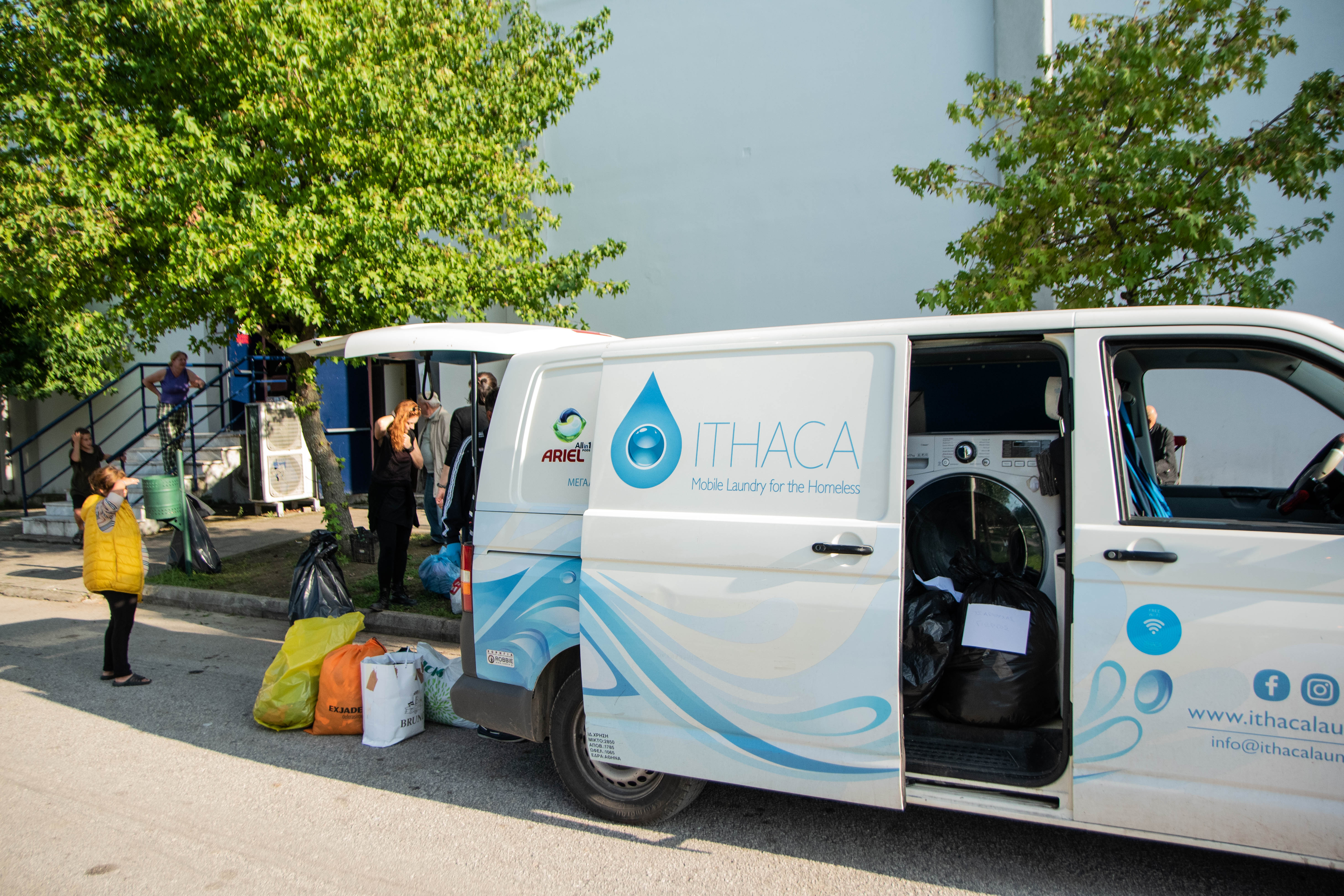 Ένα λευκό βαν επουλώνει τις πληγές της Θεσσαλίας-1