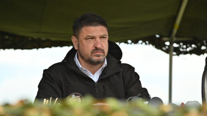 νίκος-χαρδαλιάς-μπλοκάκια-562661626