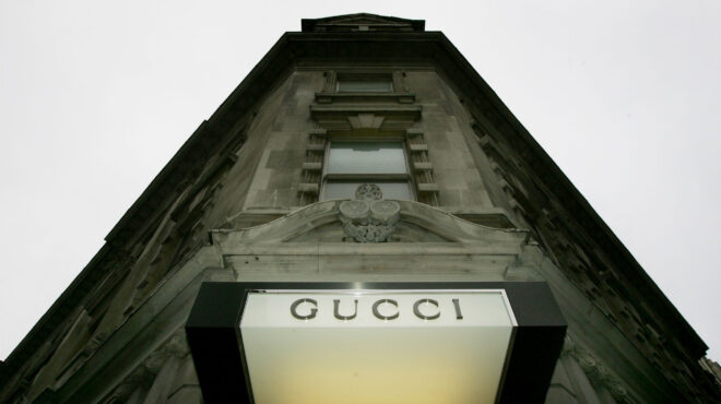 οι-οίκοι-πολυτελείας-επενδύουν-σε-κατ-562652179