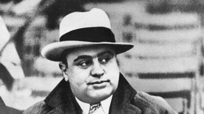 σαν-σήμερα-17-οκτωβρίου-1931-ο-αλ-καπόνε-κ-562669864