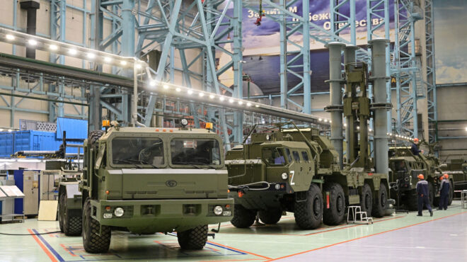 το-πλήγμα-του-πολέμου-στη-ρωσική-οικον-562663708