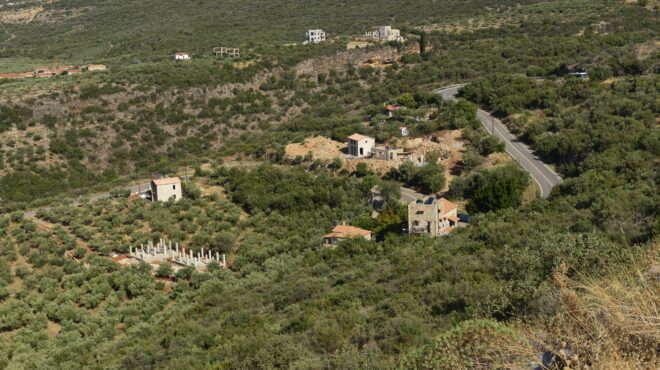 το-διάταγμα-του-82-που-πνίγει-τη-δυτική-562696096