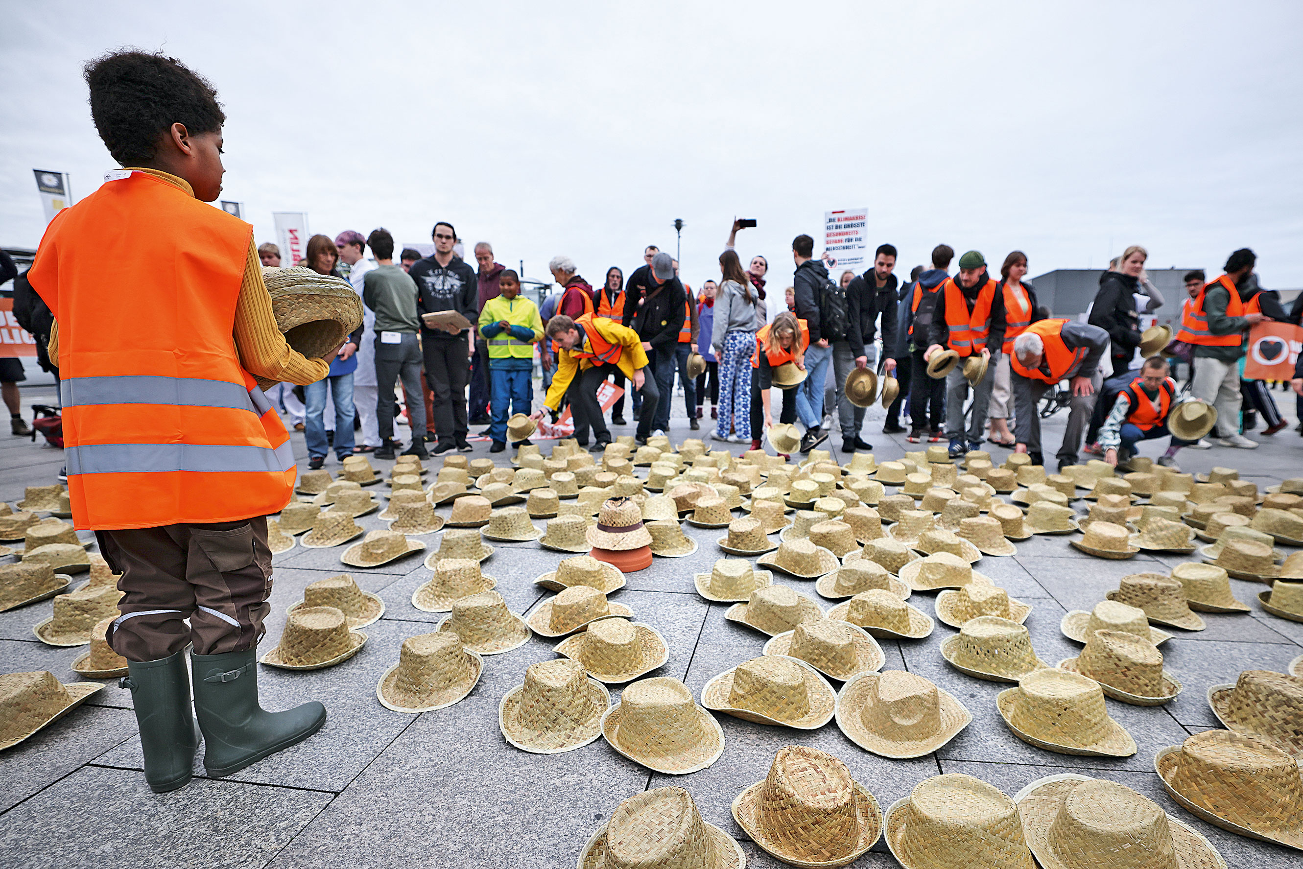 «Παρανοϊκή» ζέστη τον Σεπτέμβριο – Σοκάρει τους επιστήμονες το ζεστό φθινόπωρο-1