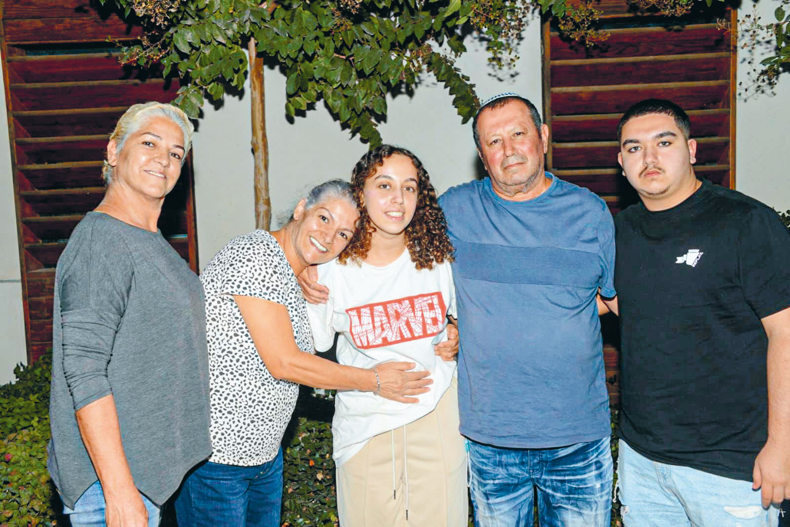 Οι δύο όψεις του δράματος των ομήρων-1