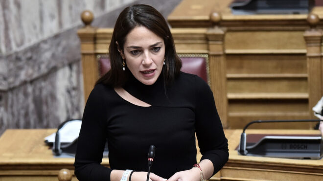 μιχαηλίδου-task-force-για-τη-σχολική-βία-προ-562681111