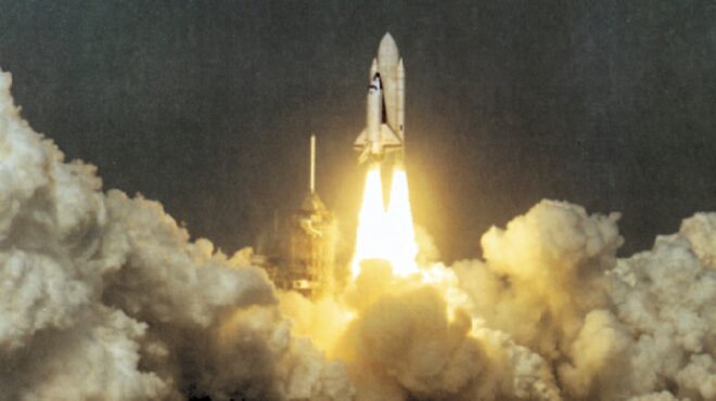 η-πρώτη-πτήση-διαστημικού-λεωφορείου-562658530