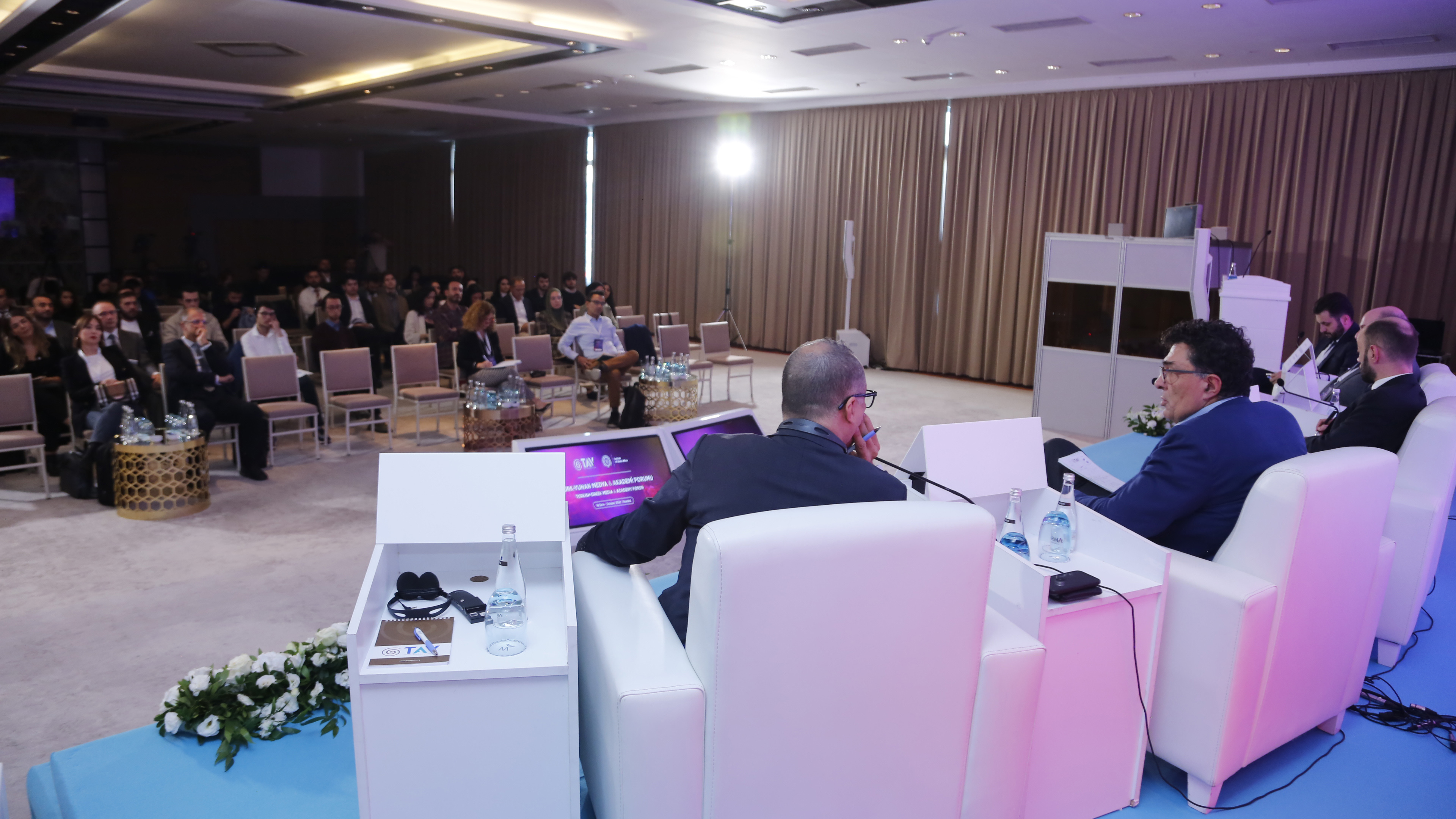 Δημοσιογραφικό και ακαδημαϊκό ελληνοτουρκικό φόρουμ στην Κωνσταντινούπολη-2